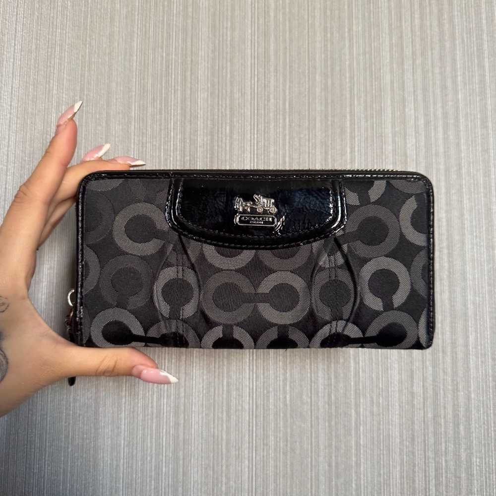 Coach Signature Black Zip-Around Wallet
